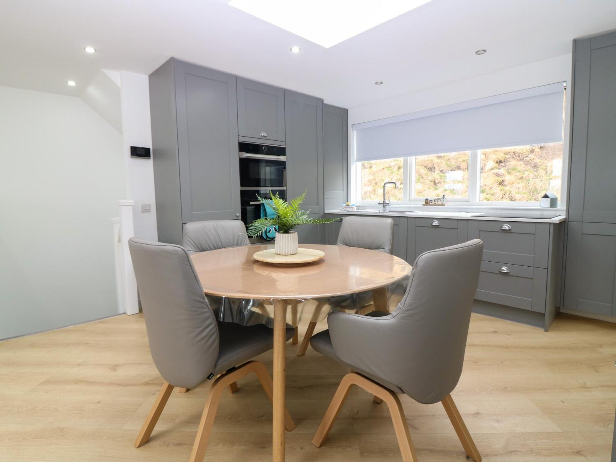 Craignure Apartment บานฟ์ ภายนอก รูปภาพ