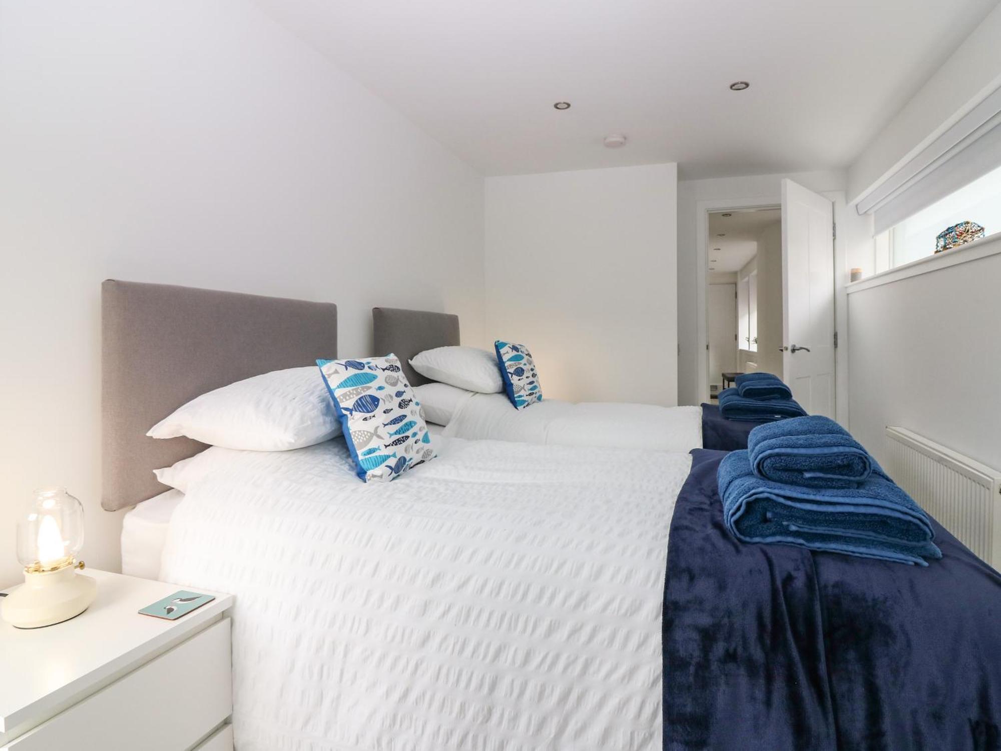 Craignure Apartment บานฟ์ ภายนอก รูปภาพ