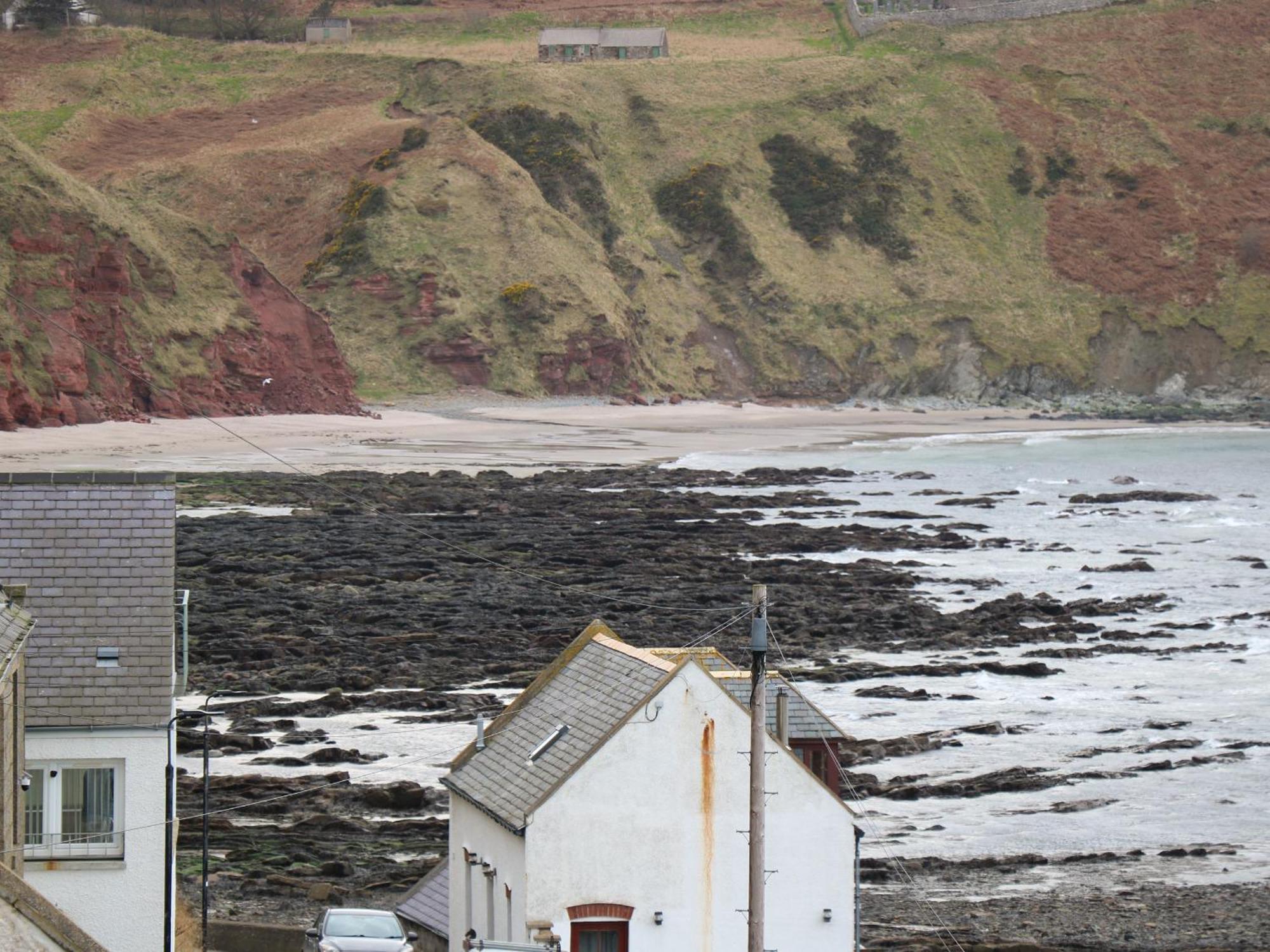 Craignure Apartment บานฟ์ ภายนอก รูปภาพ